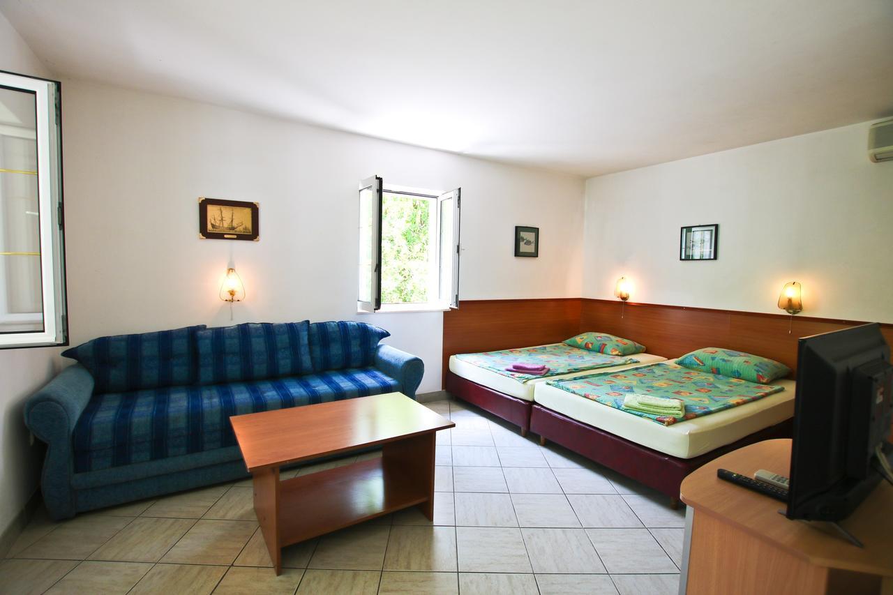 Guest House Saga แฮร์เซ็ก-โนวี ภายนอก รูปภาพ